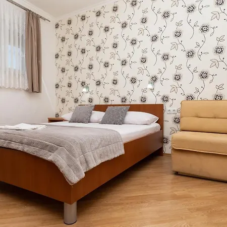 Duce 5973b Apartament *